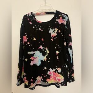 Cute long sleeve top (Size: M)